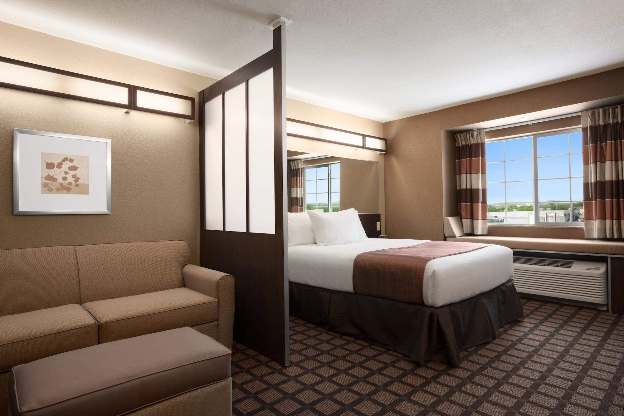 Garner Hotel Gonzales By Ihg Exterior foto