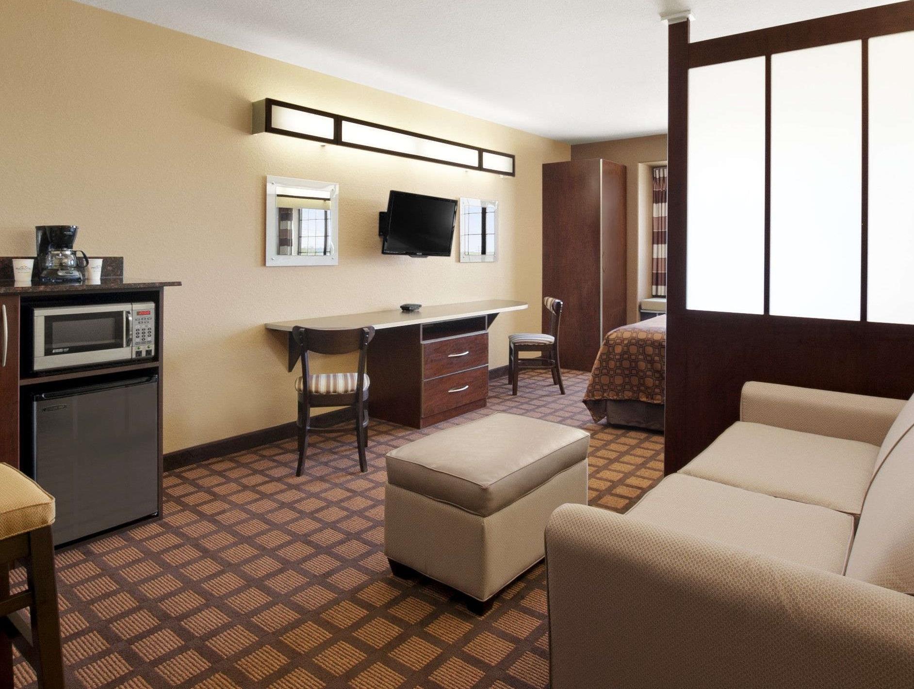 Garner Hotel Gonzales By Ihg Exterior foto